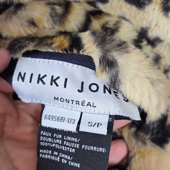 Nikki Jones Reversible Animal Print Faux Fur Zip Parka Size Small - Picture 4 of 8